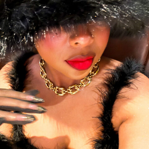 MADAME FUSSY